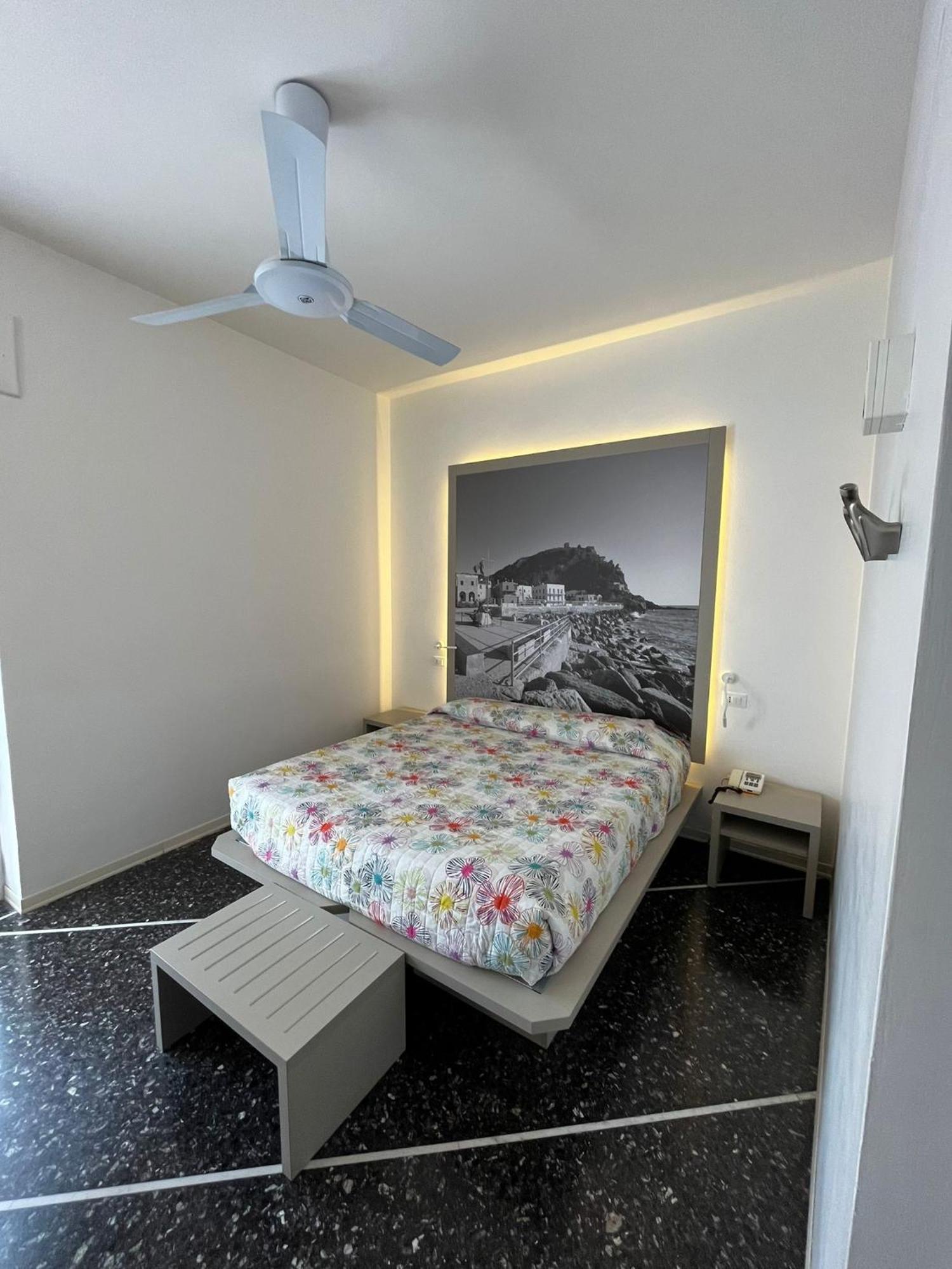 Hotel Al Capo Varigotti Zewnętrze zdjęcie