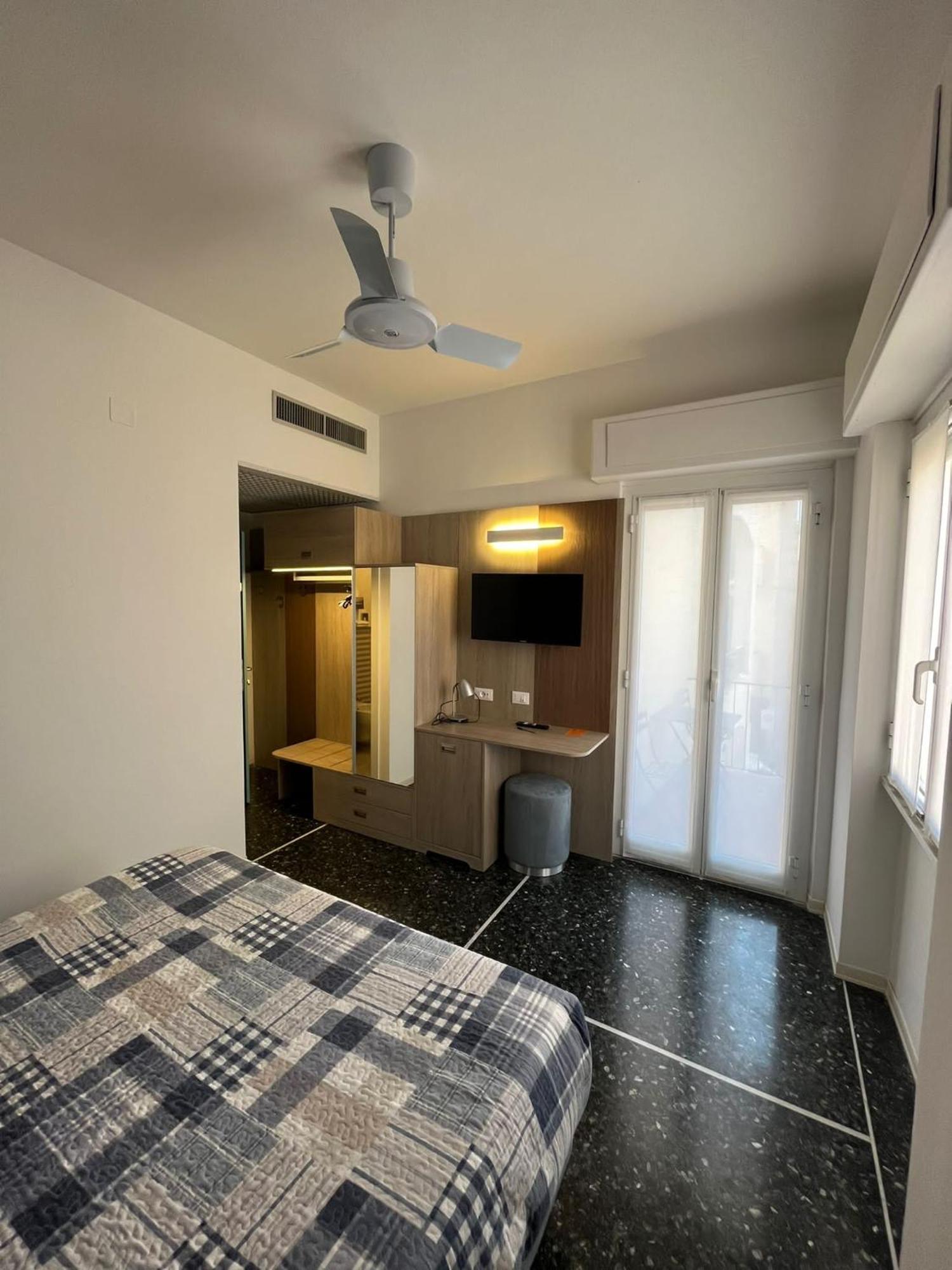 Hotel Al Capo Varigotti Zewnętrze zdjęcie